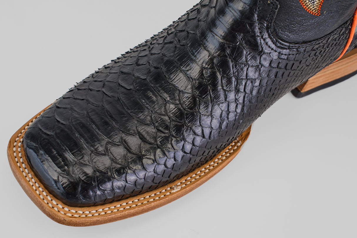 Braxton DC - Black - Square Toe