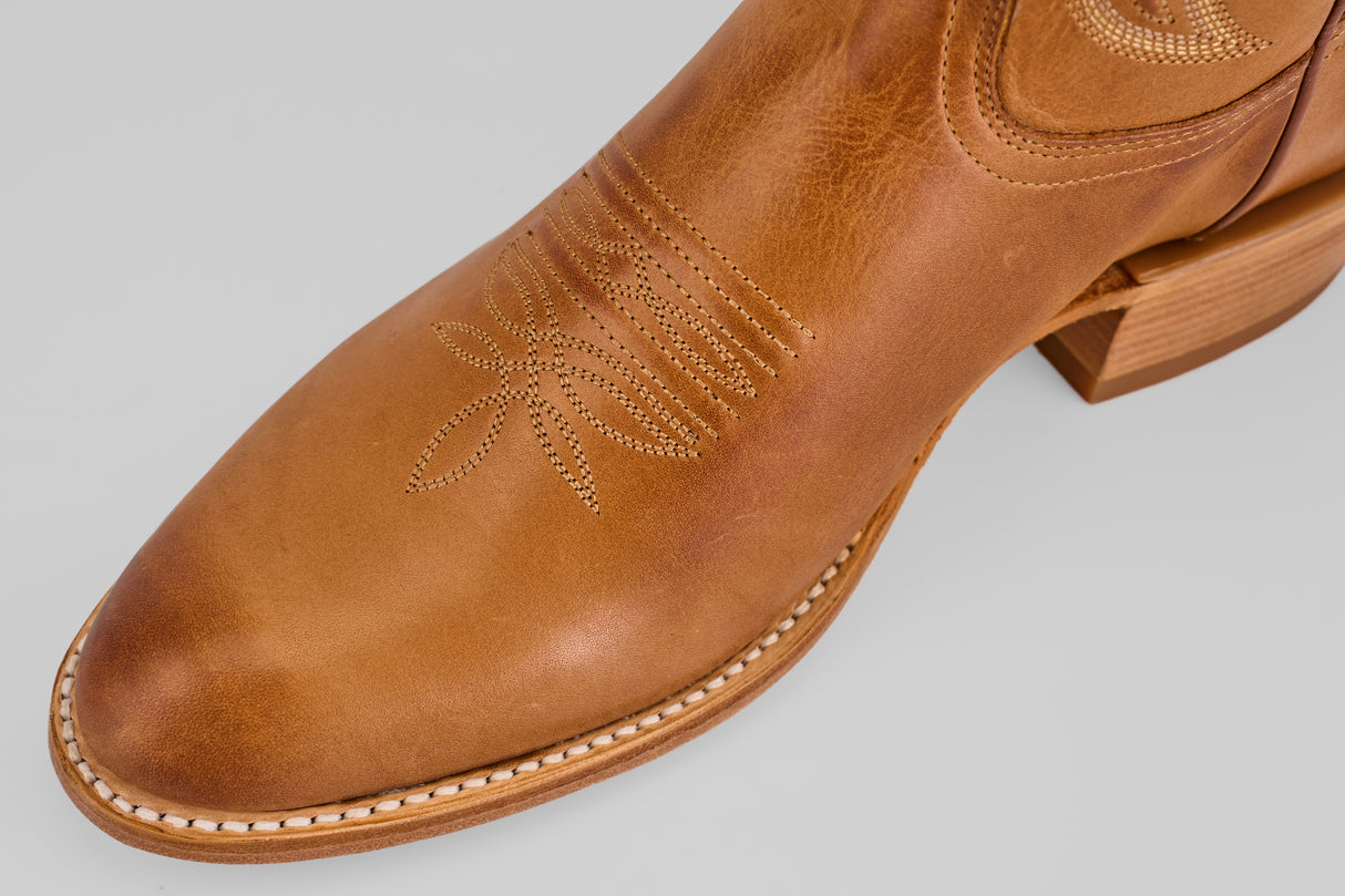 Boney – Clayton Honey – Roper Toe