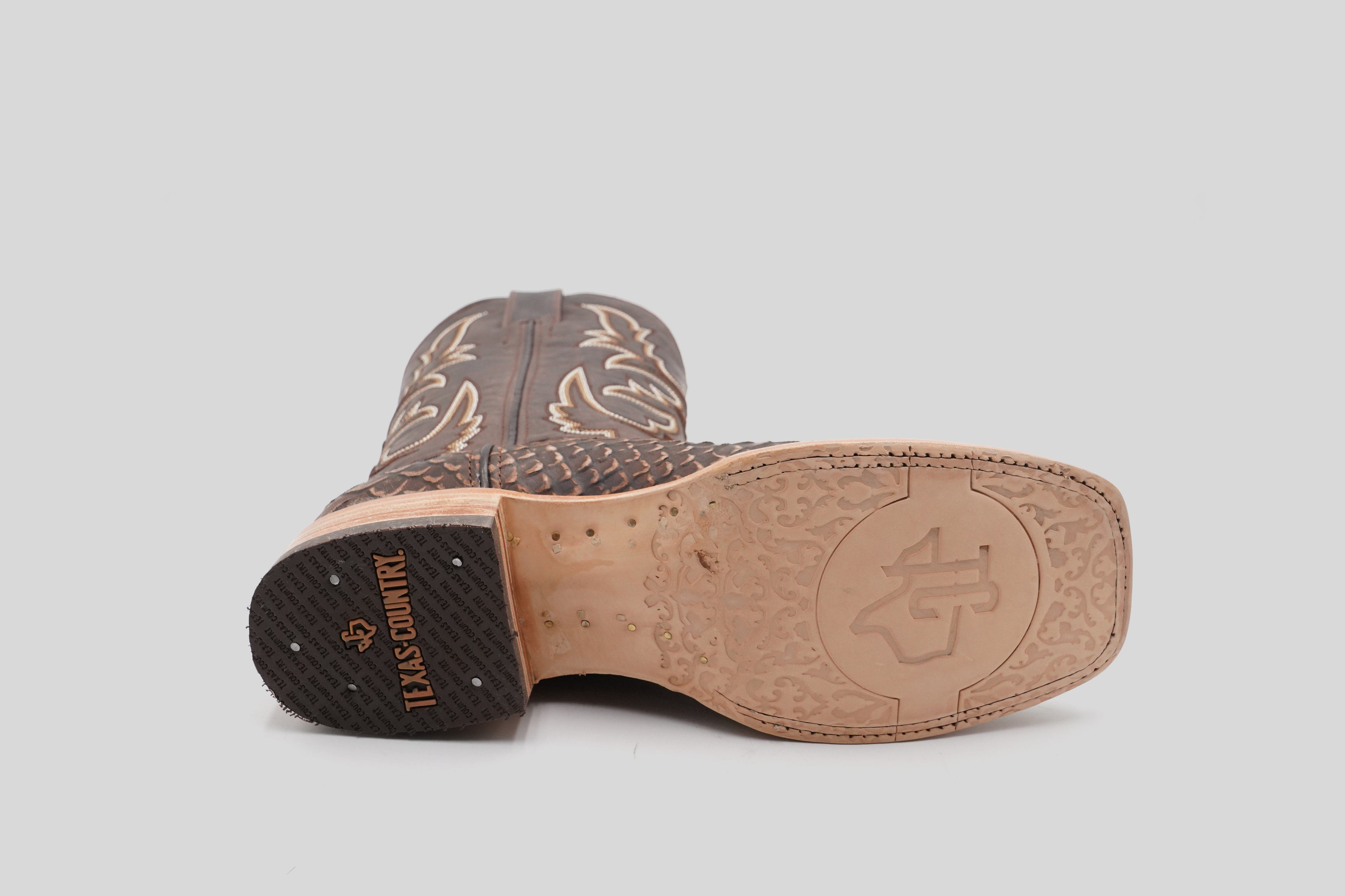 Jumbo Python Chocolate - Piel Repujada - Punta Cuadrada (E681-26)