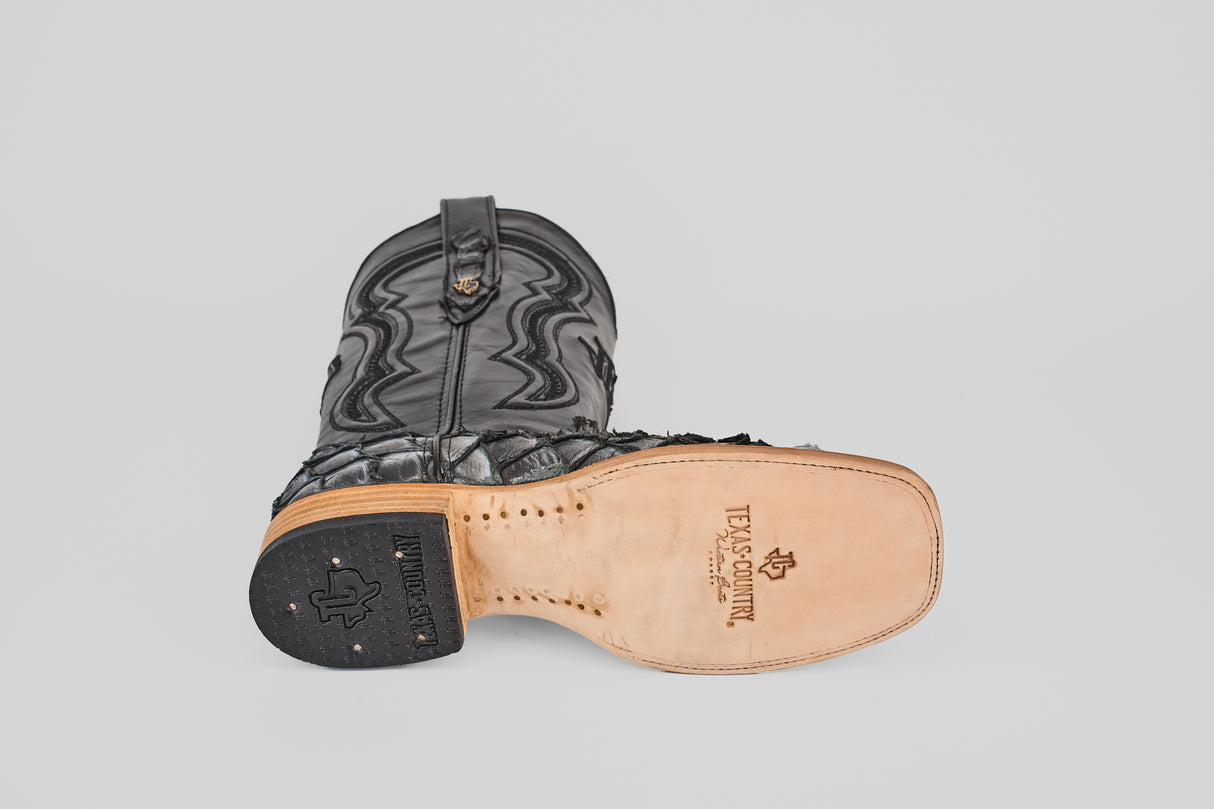 Conor - Newspaper - Square Toe