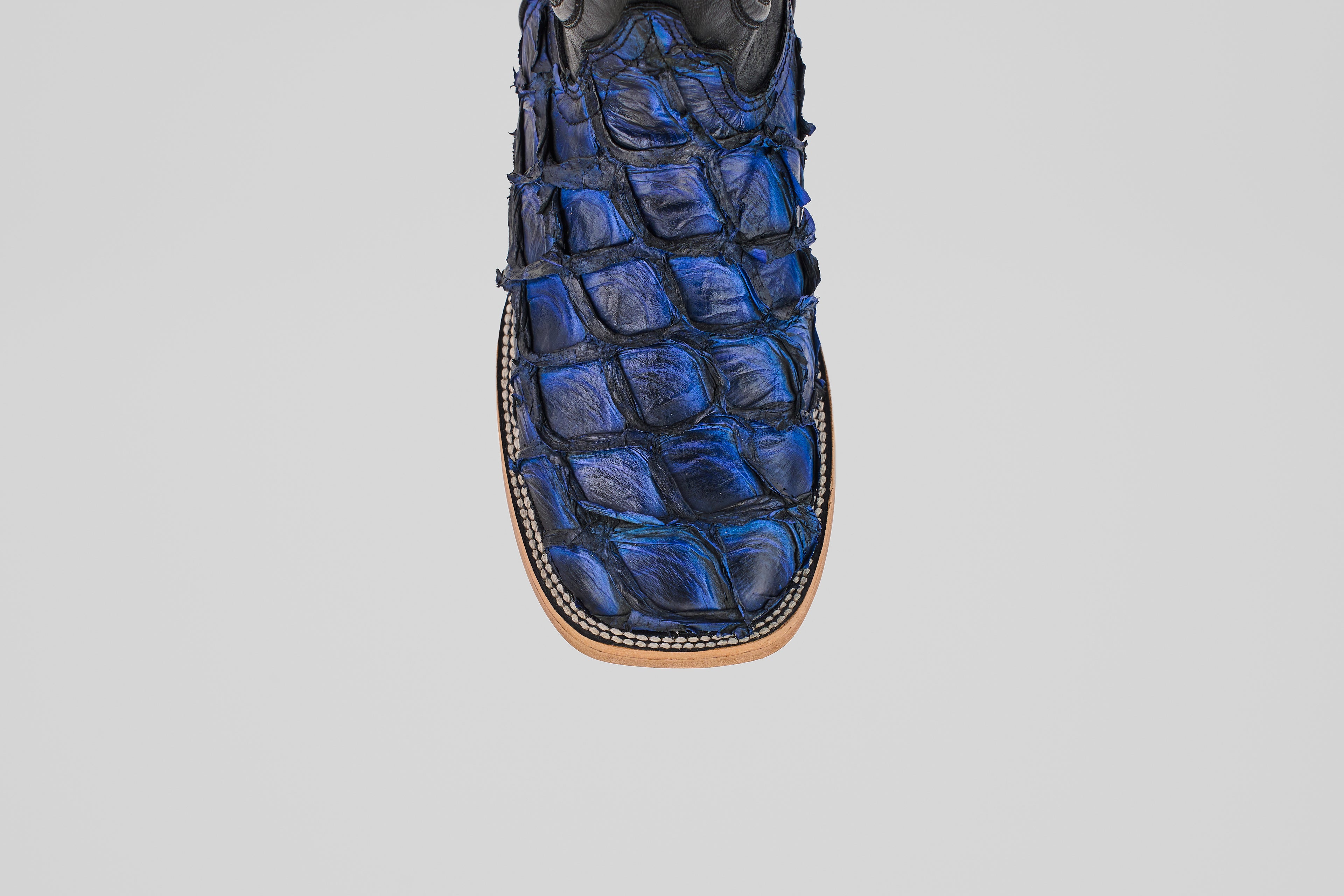 Connor - Azul oscuro - Punta cuadrada