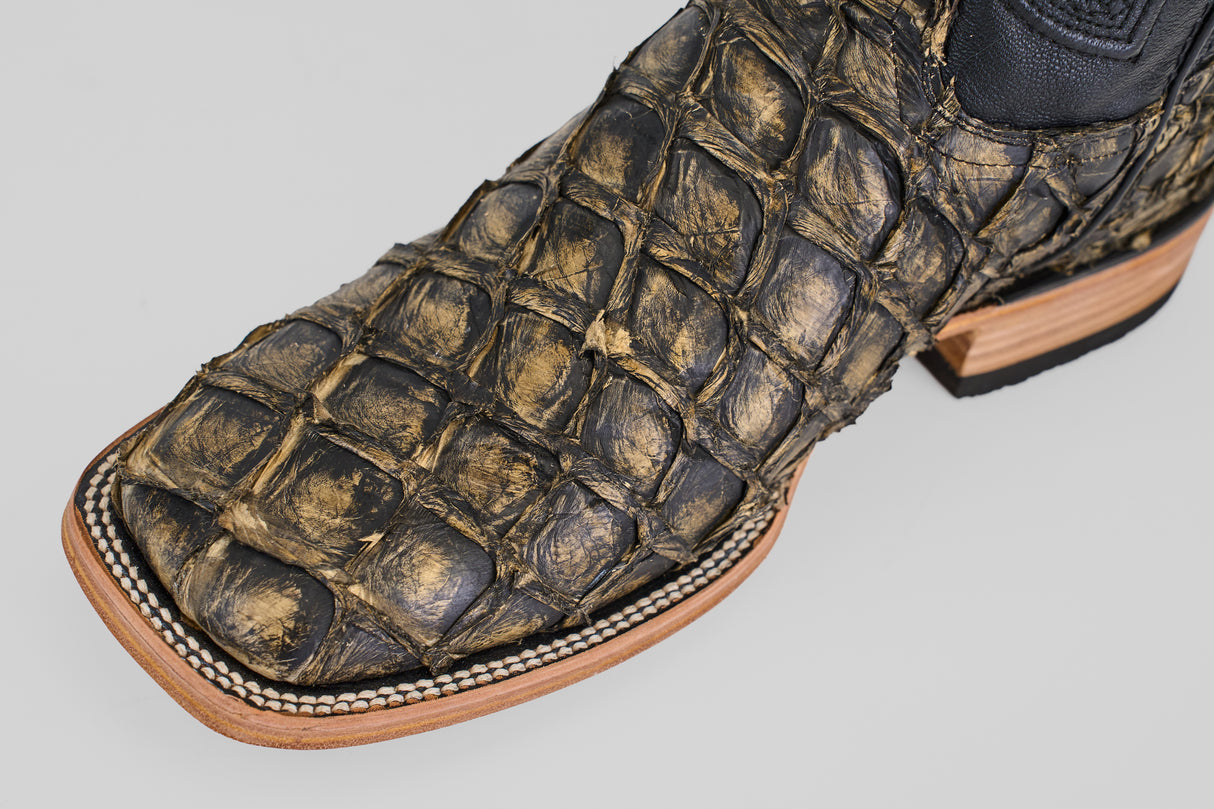 Conor - Rustic Antique - Square Toe