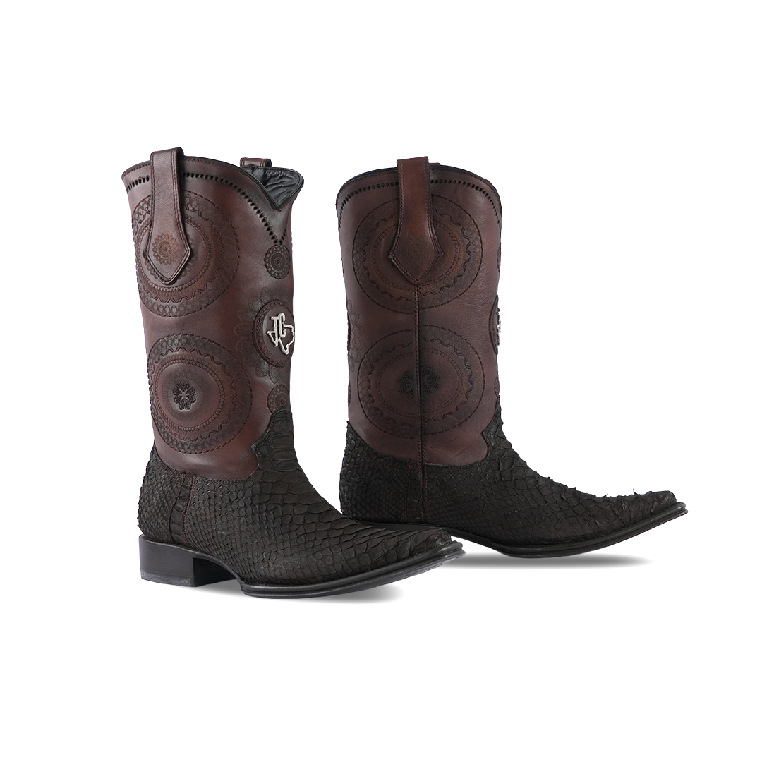 durango boot- cowboy hats ladies- boots and leather- western store- women's cowboys hats- leather and boots- female cowboy hats- female cowboy hat- cowboy shops- cowboy hats for women- male cowboy hat- wear fr- straw hat cowboy- girls cowboy boots- womens cowgirl hats- durango boots- cowboy shop